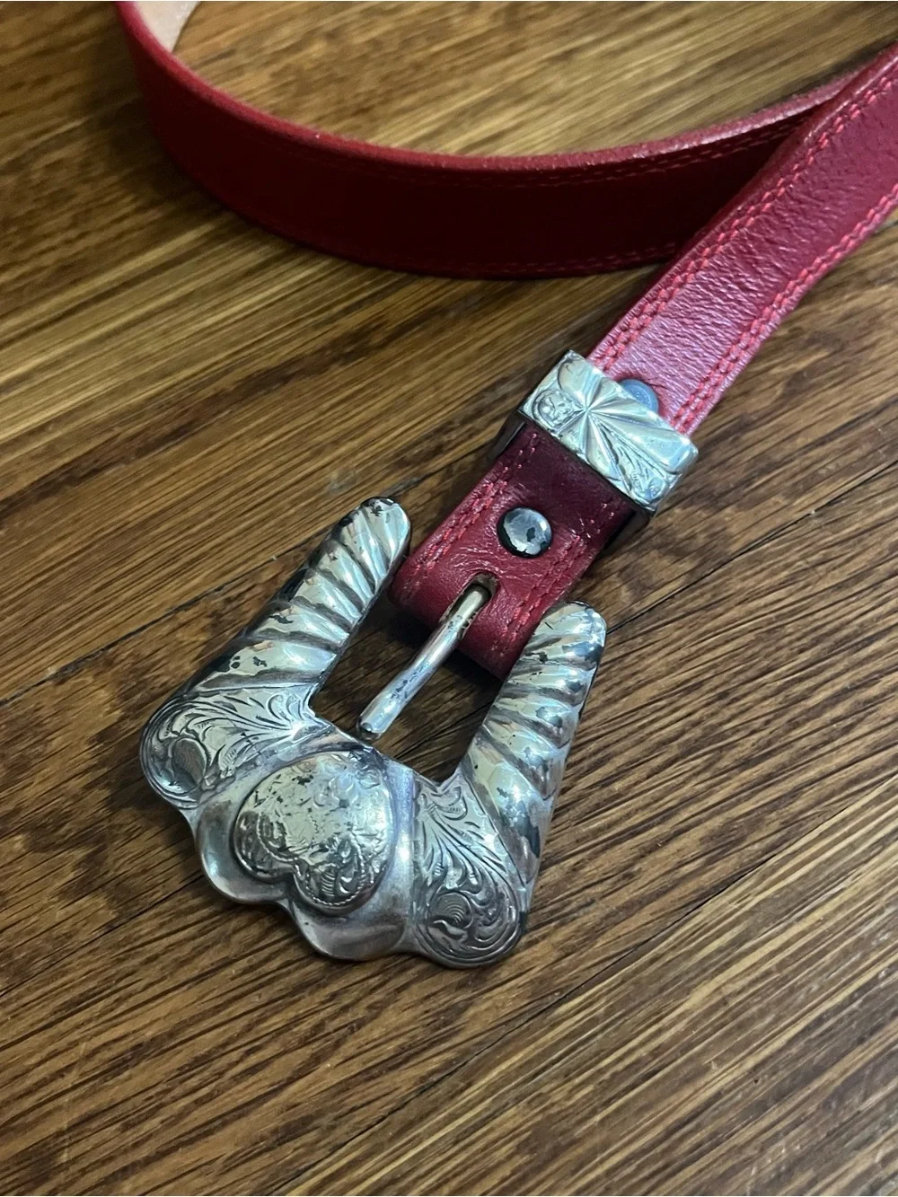 Justin red leather belt 525rd womens vintage silver hearts western 30